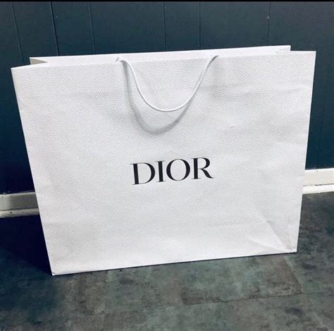 shopping bags dior